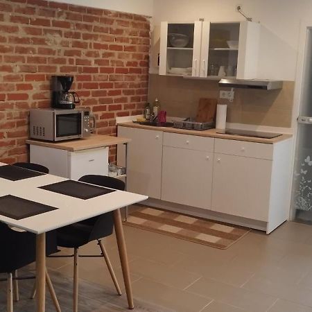Schoenes Und Offenes Appartement Juchen Exterior photo