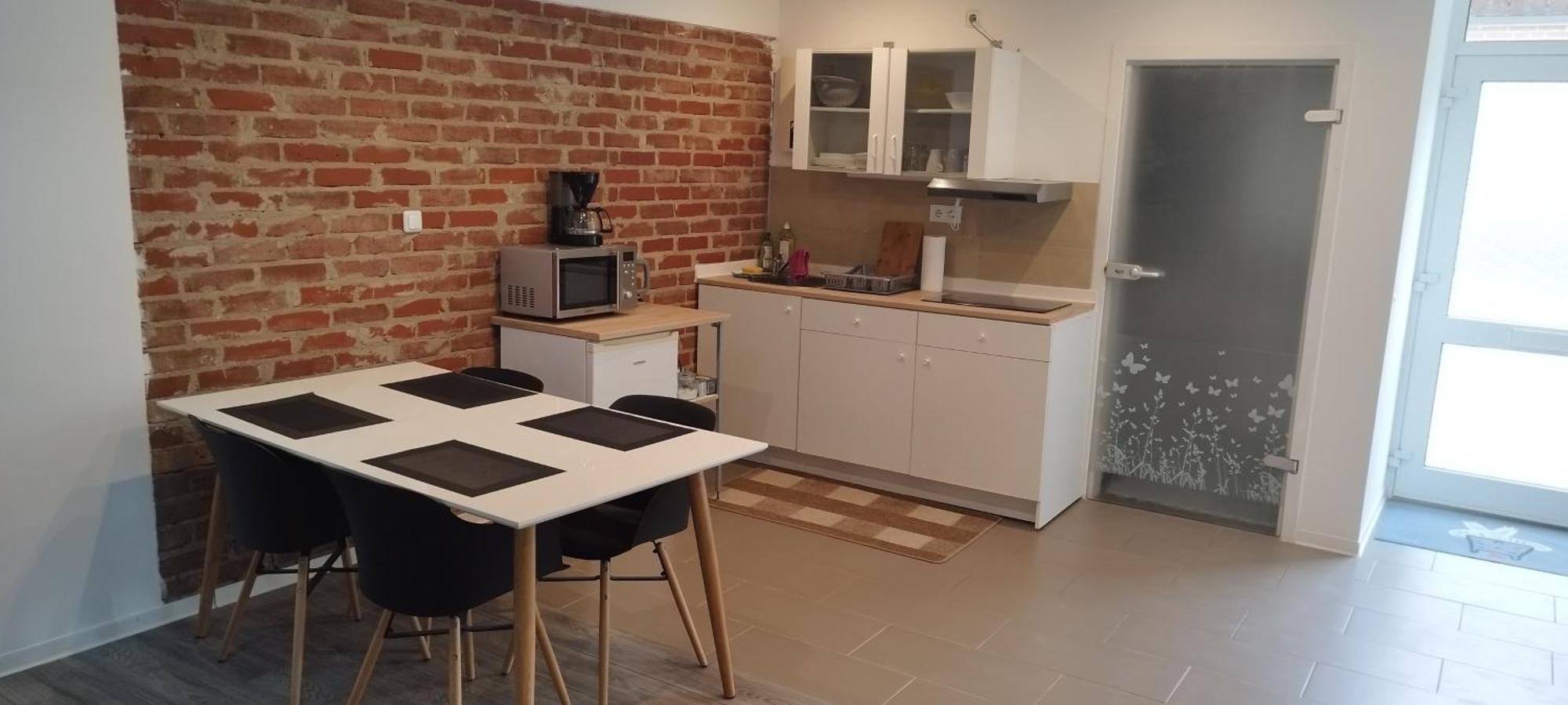 Schoenes Und Offenes Appartement Juchen Exterior photo