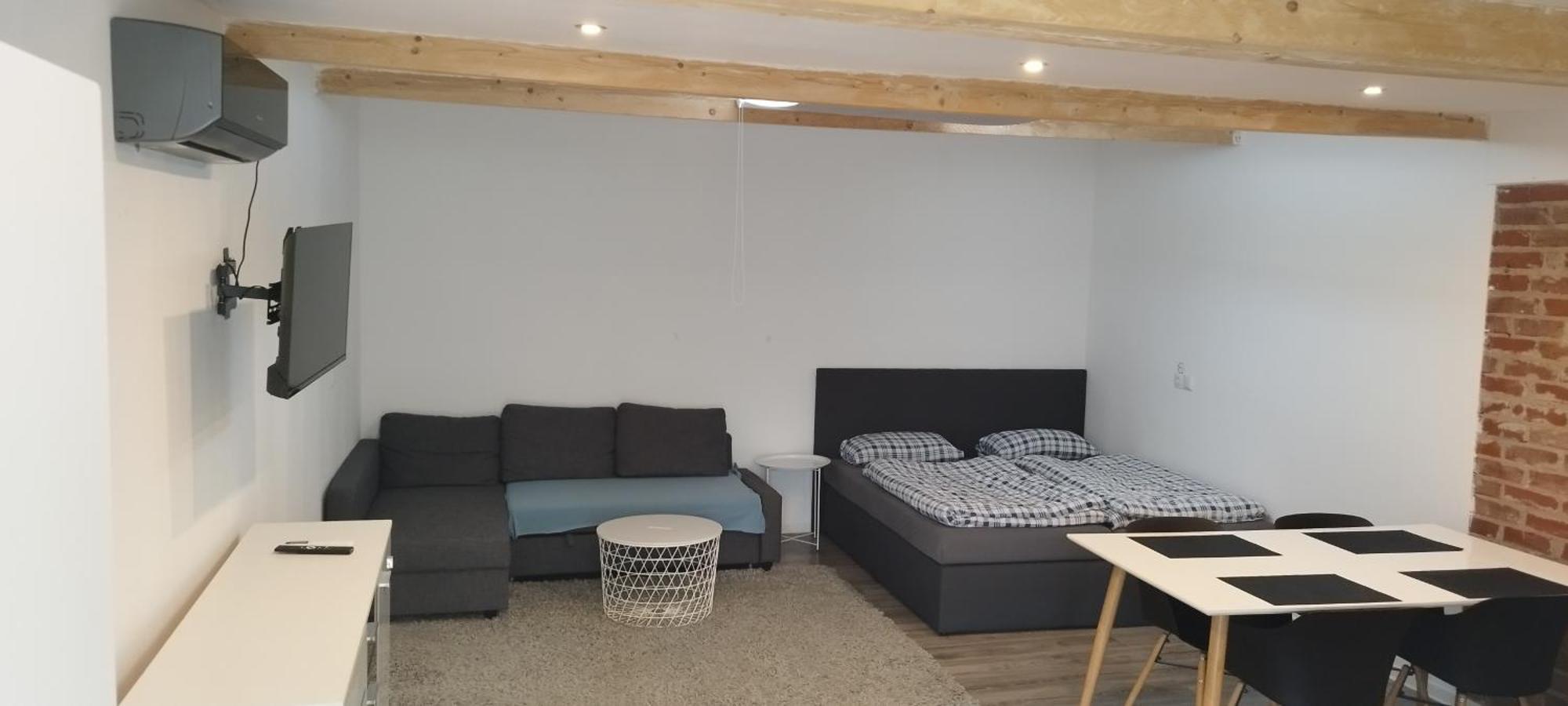 Schoenes Und Offenes Appartement Juchen Exterior photo